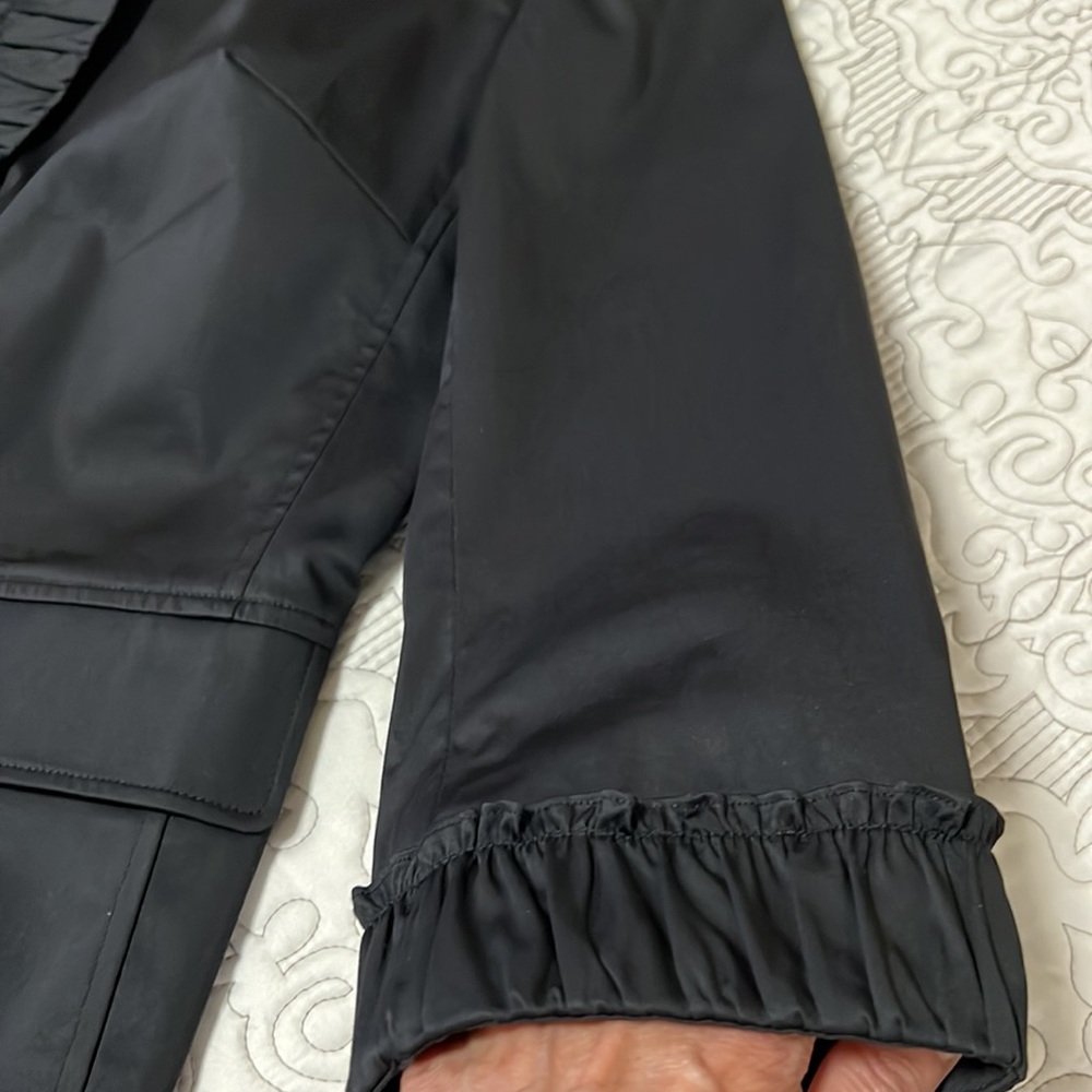 Talbots black ruffle front jacket - Picture 5 of 16